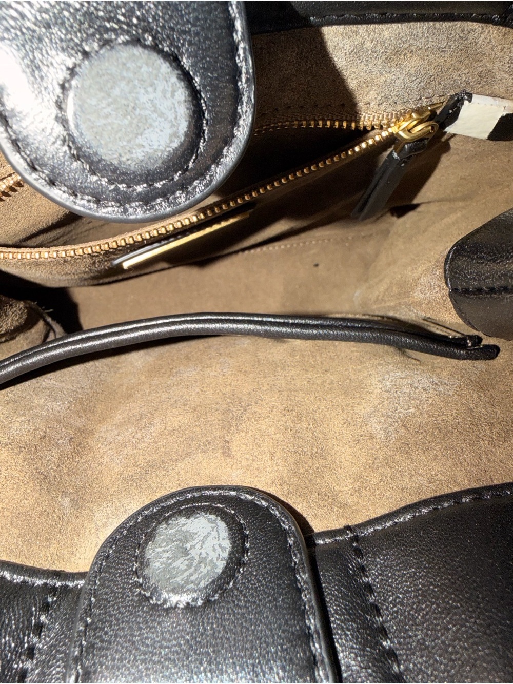 Tory Burch black leather Kira tote bag with Goldtone hardware - Picture 7 of 9
